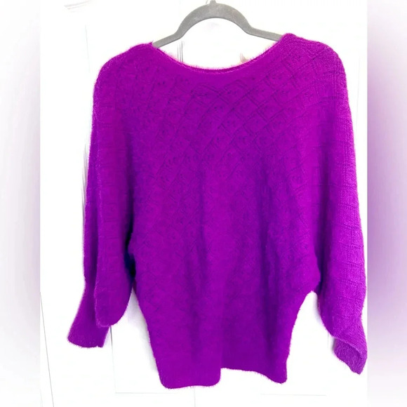 Oliver O Sweaters - 🩷”Oliver O” NWT Vibrant Purple 3/4 Sleeve Super Soft Sweater Size M💜